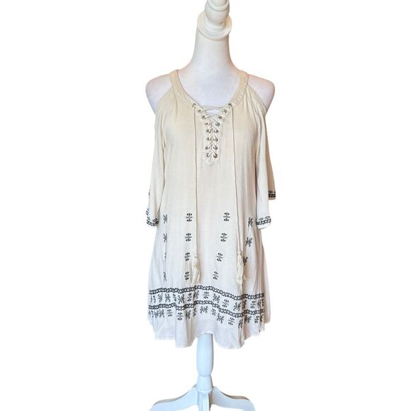 Lulus To the Sea Light Beige Embroidered Cold Shoulder Dress Womens Size Medium - Picture 2 of 14